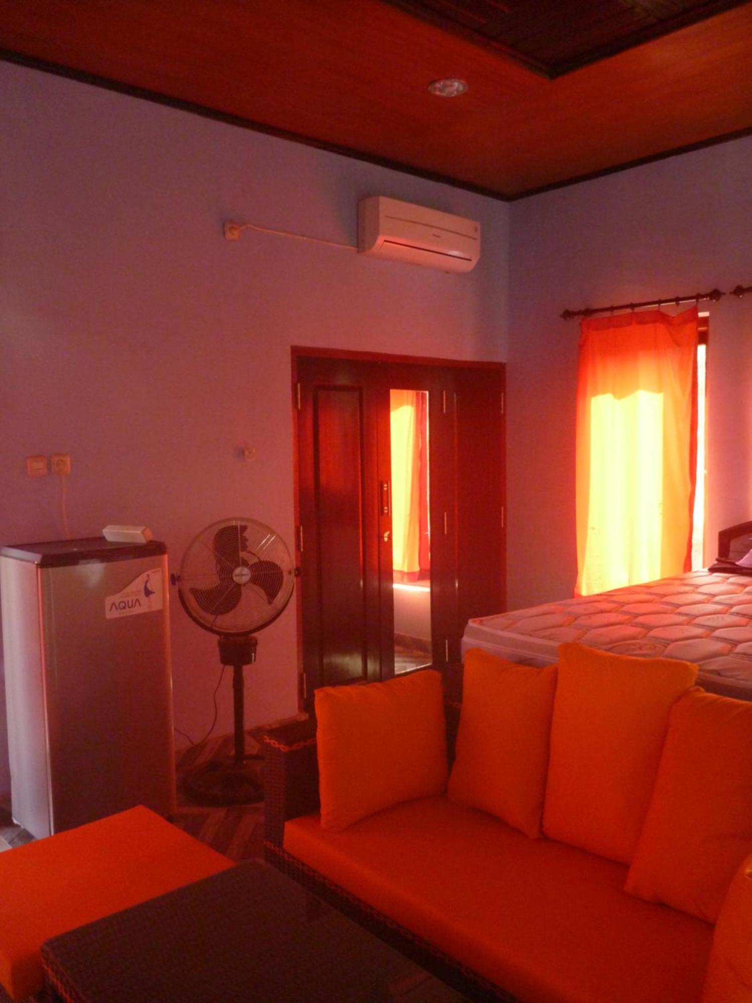 Lakey Peak Villa Tsubaki Huu Екстер'єр фото